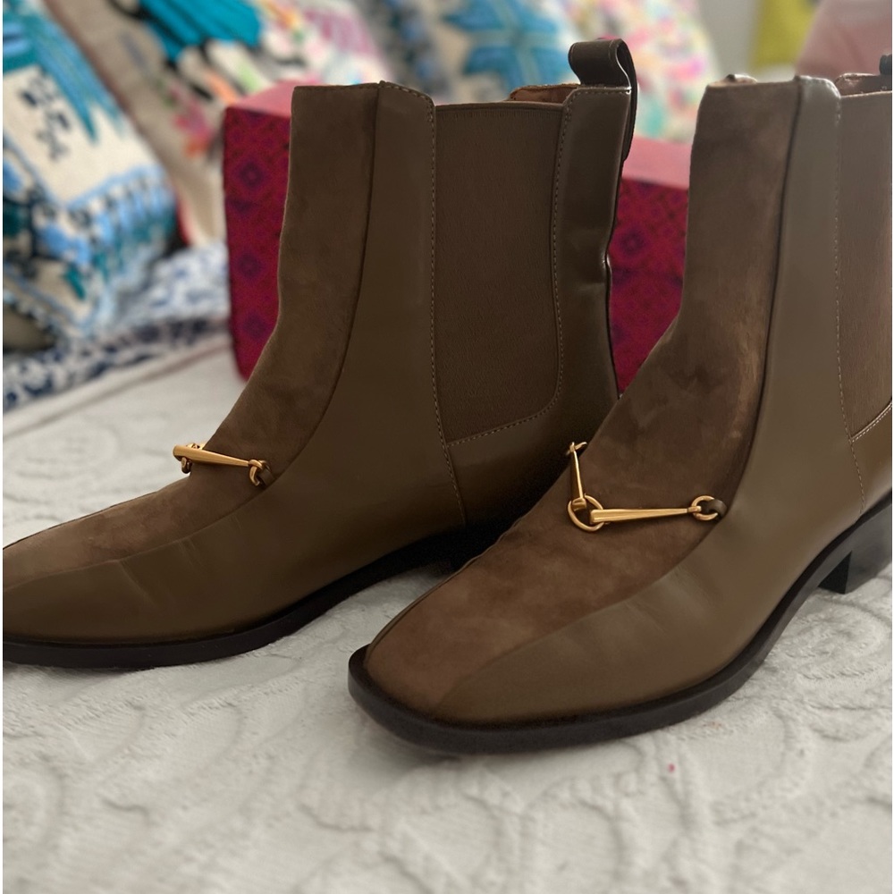 NIB TORY BURCH EQUESTRIAN
LINK CHELSEA BOOT